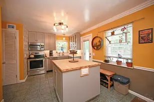 6570 Baywood Ln, Cincinnati, OH 45224 - Photo 19