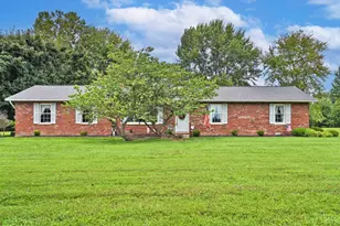 913 Hopewell Rd, Franklin Township, OH 45120 - Photo 1