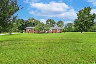 913 Hopewell Rd, Franklin Township, OH 45120 - Photo 3
