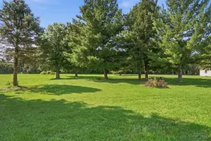 1835 Chardonnay Dr, Hamilton Township, OH 45152 - Photo 67