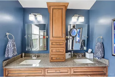 1835 Chardonnay Drive, Hamilton Township, OH 45152 - Photo 41