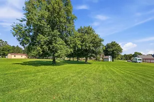 1835 Chardonnay Dr, Hamilton Township, OH 45152 - Photo 71
