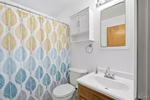 5594 Sunnywoods Ln, Green Township, OH 45239 - Photo 15