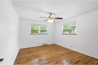 5594 Sunnywoods Lane, Green Township, OH 45239 - Photo 13