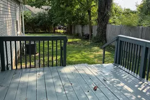 9785 Winton Hills Ln, Springfield Township, OH 45215 - Photo 3