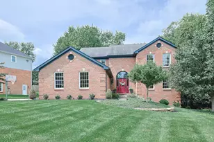 7200 Anderson Woods Dr, Cincinnati, OH 45244 - Photo 1
