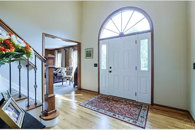 7200 Anderson Woods Drive, Cincinnati, OH 45244 - Photo 3