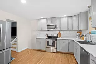 3588 Janlin Ct, Cincinnati, OH 45211 - Photo 9