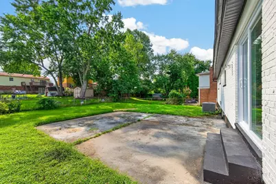 7954 Seward Avenue, Cincinnati, OH 45231 - Photo 43