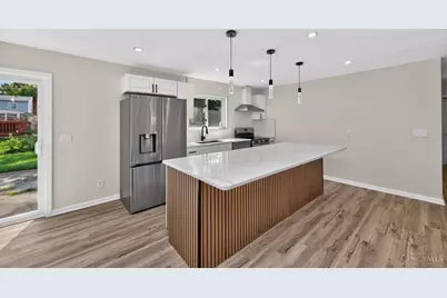 7954 Seward Avenue, Cincinnati, OH 45231 - Photo 17