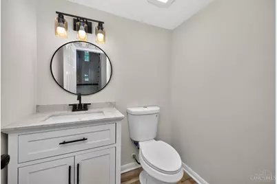 7954 Seward Avenue, Cincinnati, OH 45231 - Photo 39
