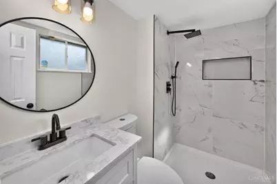 7954 Seward Avenue, Cincinnati, OH 45231 - Photo 23
