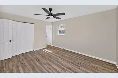 7954 Seward Avenue, Cincinnati, OH 45231 - Photo 21