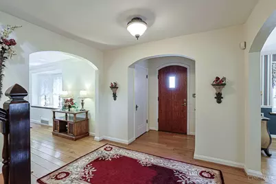 402 W Cliff Lane, Cincinnati, OH 45220 - Photo 5