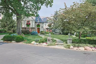 402 W Cliff Ln, Cincinnati, OH 45220 - Photo 47