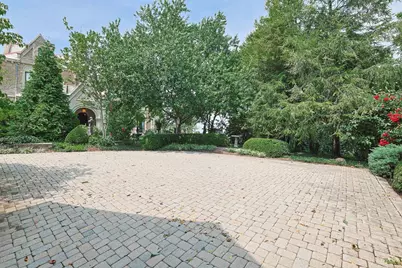 402 W Cliff Lane, Cincinnati, OH 45220 - Photo 49