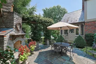 402 W Cliff Ln, Cincinnati, OH 45220 - Photo 43