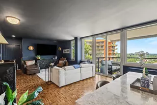 2401 Ingleside Ave, Cincinnati, OH 45206 - Photo 5