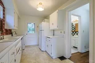 4712 Basil Ln, Delhi Township, OH 45238 - Photo 15
