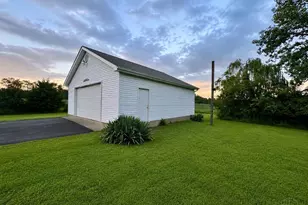 12938 Sabina Rd, Fairfield Twp, OH 45135 - Photo 5
