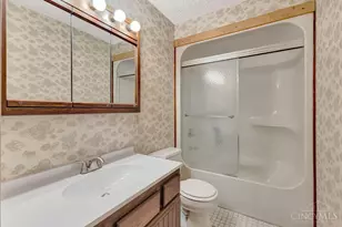 5517 Karen Ave, Green Township, OH 45248 - Photo 23