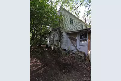 2460 Montana Avenue, Cincinnati, OH 45211 - Photo 15