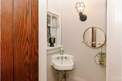 6093 Belmont Avenue, Cincinnati, OH 45224 - Photo 9