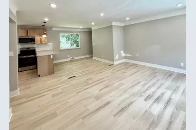 9661 Weik Road, Colerain Township, OH 45252 - Photo 11