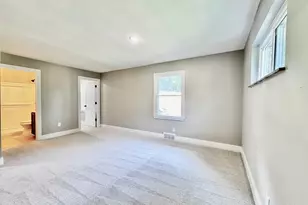 9661 Weik Rd, Colerain Township, OH 45252 - Photo 17