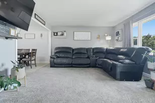 5771 Lake Cir Dr, Fairfield, OH 45014 - Photo 7