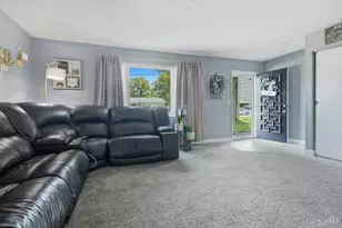5771 Lake Cir Dr, Fairfield, OH 45014 - Photo 5