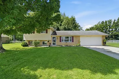 5771 Lake Circle Drive, Fairfield, OH 45014 - Photo 1