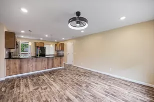 1081 Prairie Ave, Lincoln Heights, OH 45215 - Photo 5