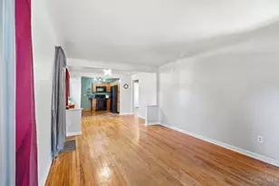 1415 West Ave, Wyoming, OH 45215 - Photo 9