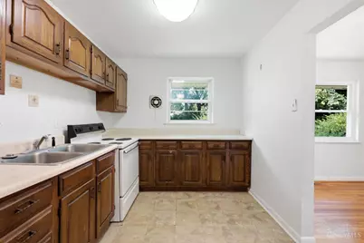 727 W Kemper Road, Forest Park, OH 45246 - Photo 9