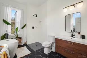2279 Loth St, Cincinnati, OH 45219 - Photo 13