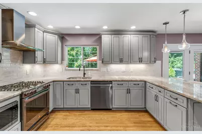 995 Nottingham Drive, Cincinnati, OH 45255 - Photo 15