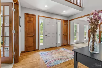995 Nottingham Drive, Cincinnati, OH 45255 - Photo 5
