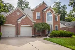 1113 Sparrowwood Blvd, Union Township, OH 45103 - Photo 3