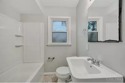 6920 Gloria Drive, Cincinnati, OH 45239 - Photo 27