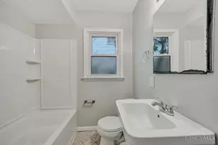 6920 Gloria Dr, Cincinnati, OH 45239 - Photo 27