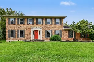 284 Saddleback Dr, Loveland, OH 45140 - Photo 1