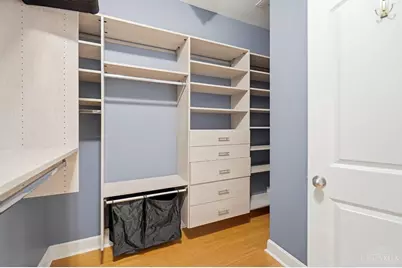 558 Milton Street, Cincinnati, OH 45202 - Photo 27