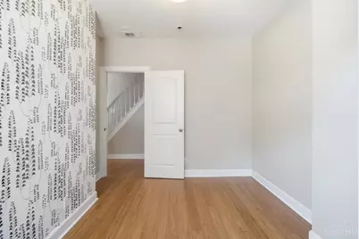 558 Milton Street, Cincinnati, OH 45202 - Photo 33