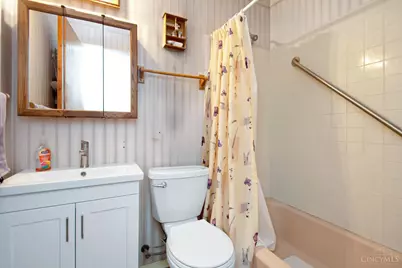 11731 Van Camp Lane, Springdale, OH 45246 - Photo 25