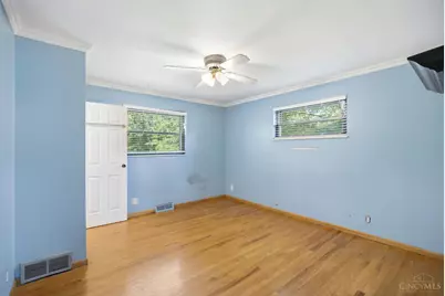 3641 Gailynn Drive, Cincinnati, OH 45211 - Photo 15