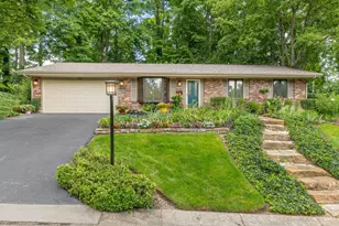 6309 7 Pines Dr, Miami Township, OH 45449 - Photo 5