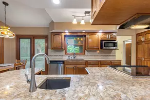6309 7 Pines Dr, Miami Township, OH 45449 - Photo 15
