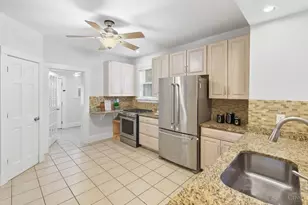 3742 Andrew Ave, Cincinnati, OH 45209 - Photo 9