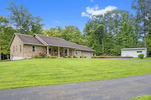 455 Tom Brown Rd, Oliver Township, OH 45697 - Photo 5